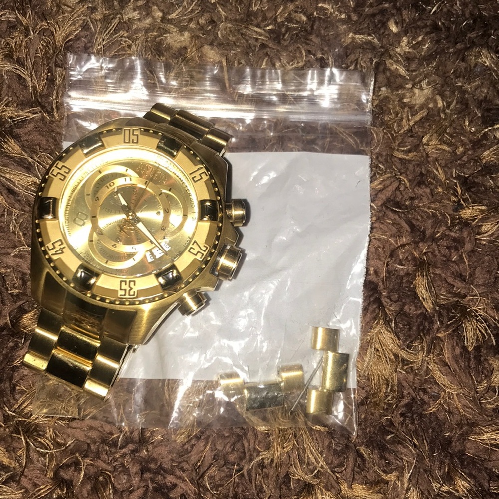 Men’s Gold Invicta Watch
